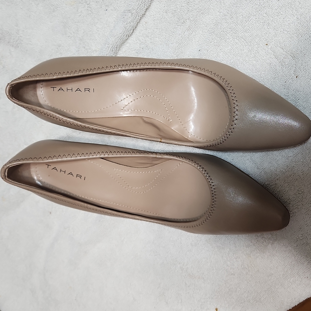 Ladies heels